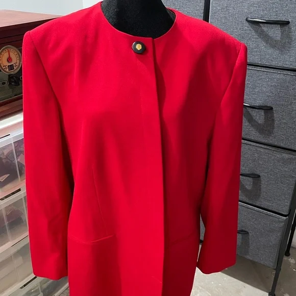 Blazer - Picture 1 of 9